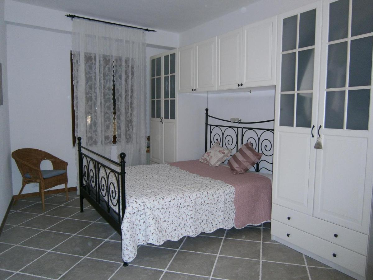 B&B Pietre Antiche Vezzi Portio Zewnętrze zdjęcie