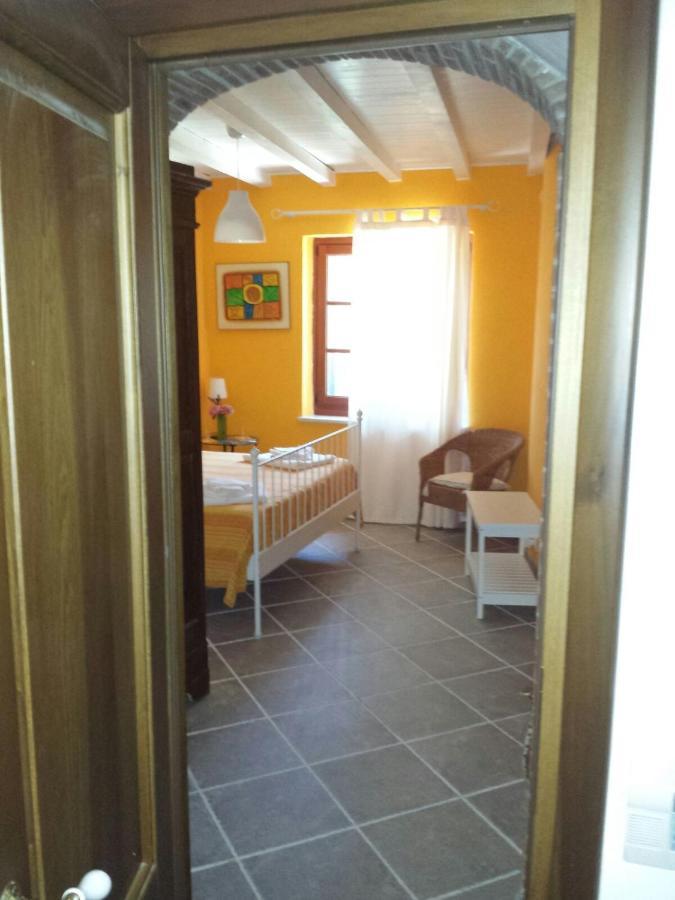 B&B Pietre Antiche Vezzi Portio Zewnętrze zdjęcie